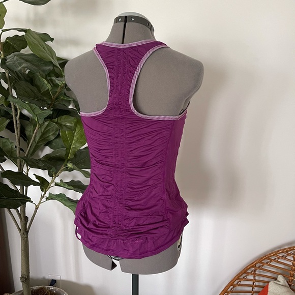 Lululemon racer back tank top - Picture 2 of 6